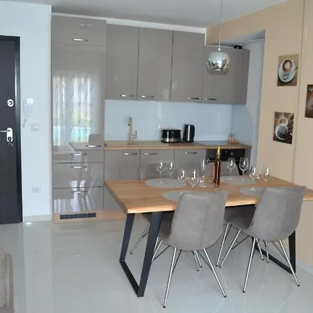 My Paradies - 1**** *